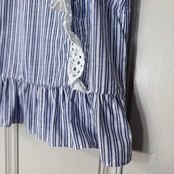 Lilly Pulitzer Blue and White Striped Blouse - Picture 5 of 16
